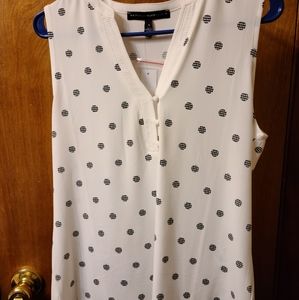 Womens sleeveless blouse